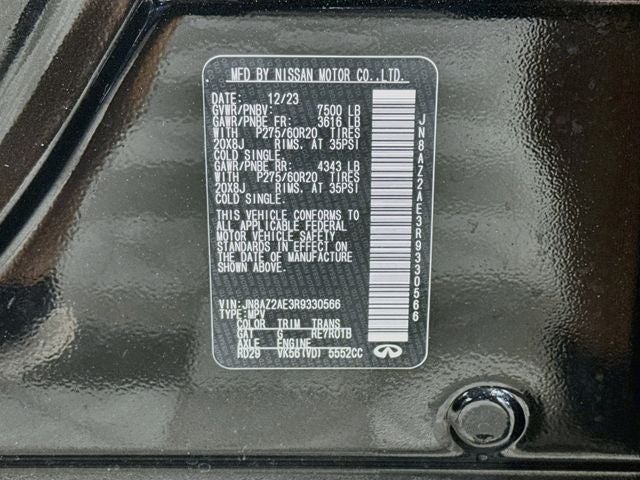 2024 INFINITI QX80 LUXE