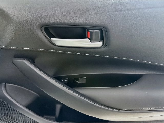 2022 Toyota Corolla Hatchback SE