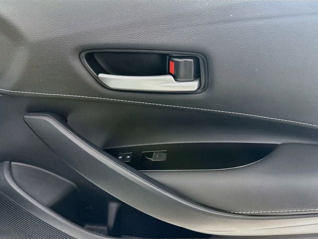 2022 Toyota Corolla Hatchback SE