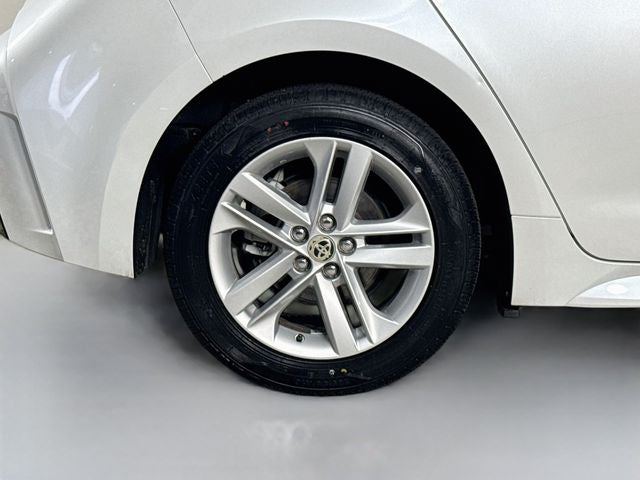 2022 Toyota Corolla Hatchback SE