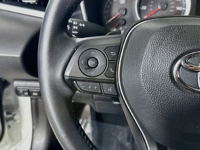 2022 Toyota Corolla Hatchback SE