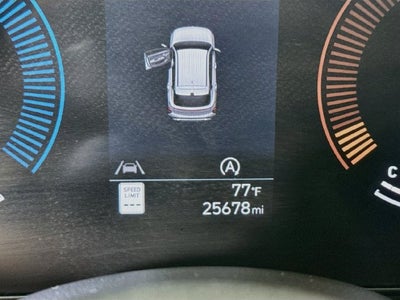 2025 Hyundai Kona SE