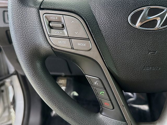 2018 Hyundai Santa Fe SE