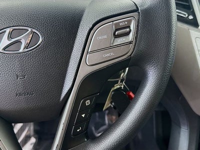 2018 Hyundai Santa Fe SE