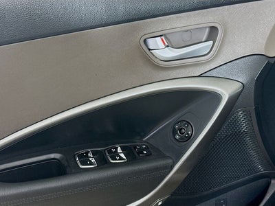2018 Hyundai Santa Fe SE