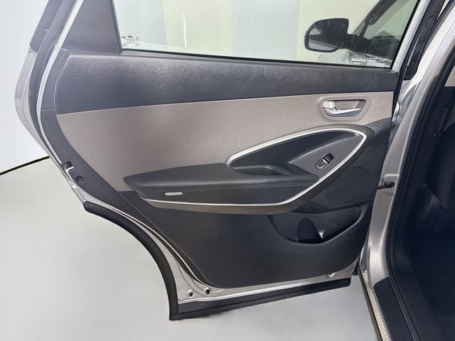 2018 Hyundai Santa Fe SE