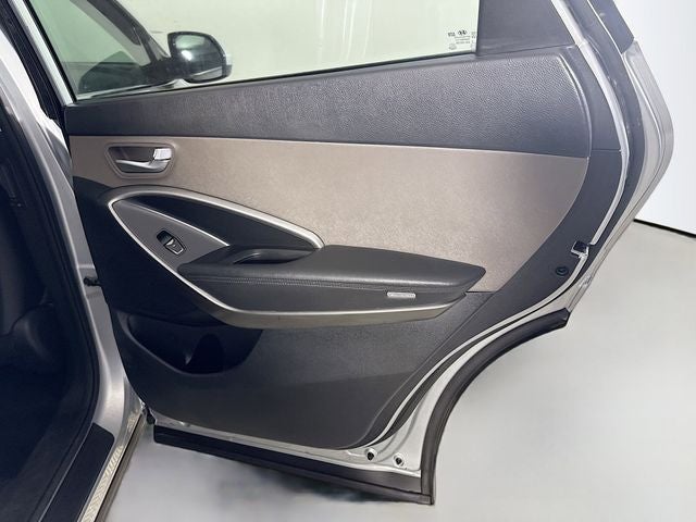 2018 Hyundai Santa Fe SE
