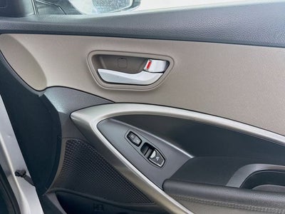 2018 Hyundai Santa Fe SE