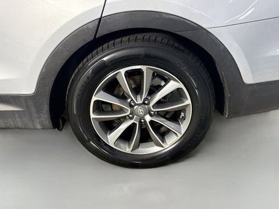 2018 Hyundai Santa Fe SE