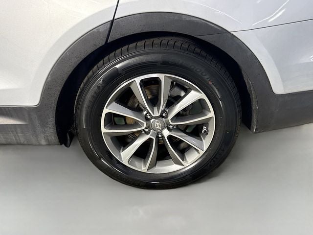2018 Hyundai Santa Fe SE