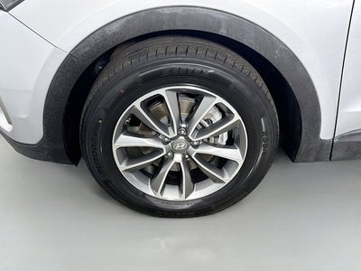 2018 Hyundai Santa Fe SE