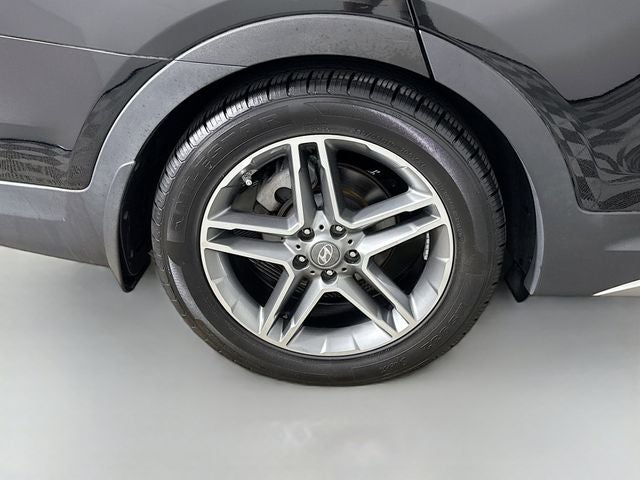 2018 Hyundai Santa Fe Limited Ultimate