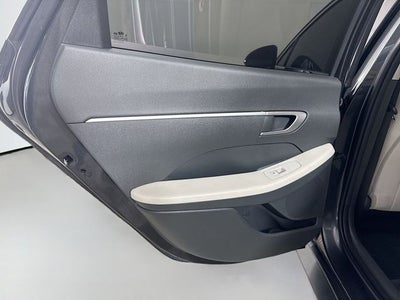 2023 Hyundai Sonata SE