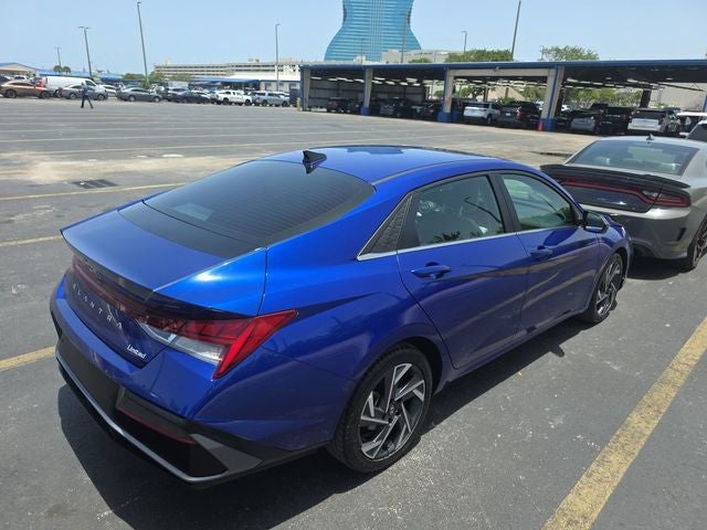 2024 Hyundai Elantra Limited