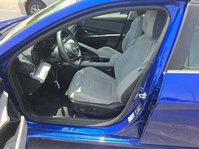 2024 Hyundai Elantra Limited