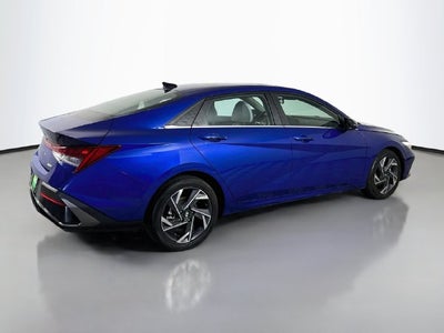 2025 Hyundai Elantra Limited