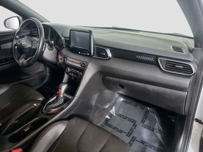 2020 Hyundai Veloster 2.0 Premium