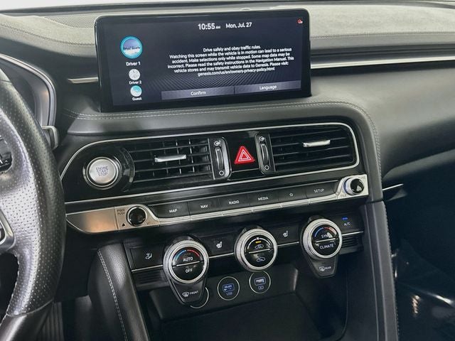 2022 Genesis G70 2.0T