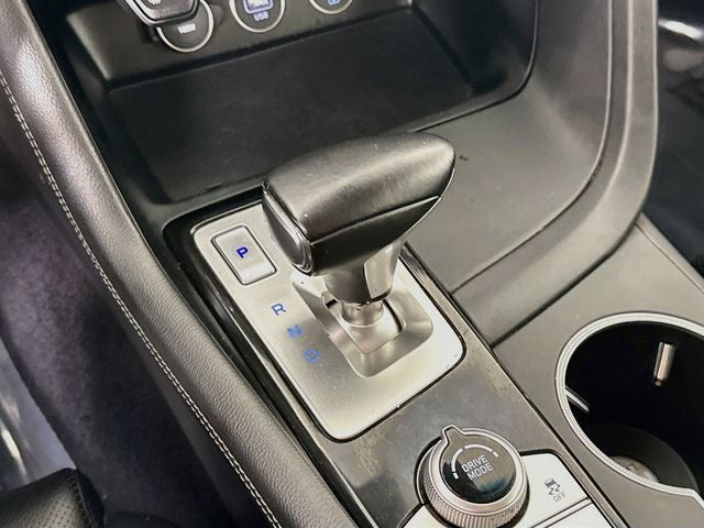 2022 Genesis G70 2.0T