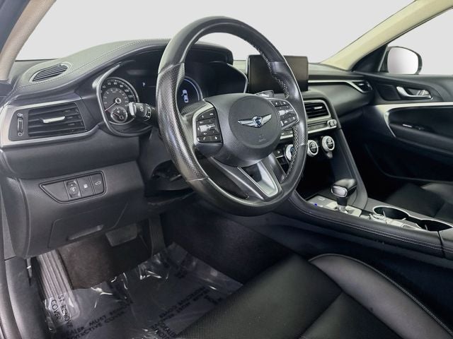 2022 Genesis G70 2.0T