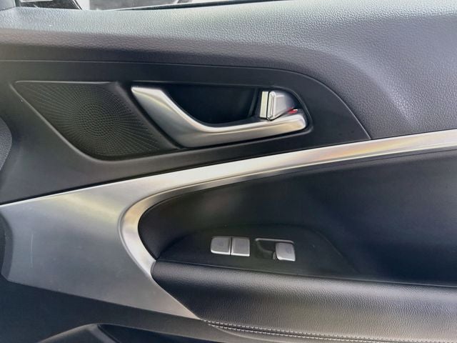 2022 Genesis G70 2.0T