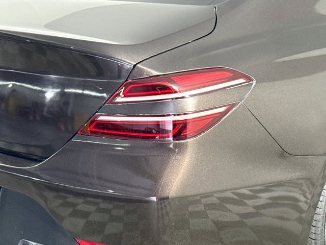 2022 Genesis G70 2.0T