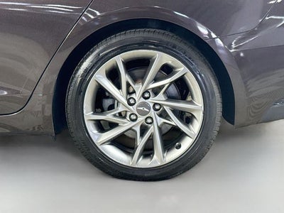 2022 Genesis G70 2.0T
