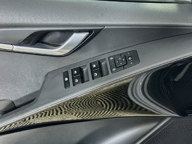 2023 Kia Niro EX