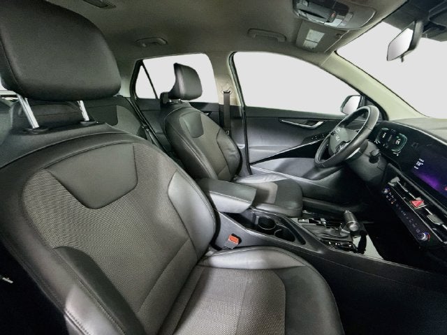 2023 Kia Niro EX
