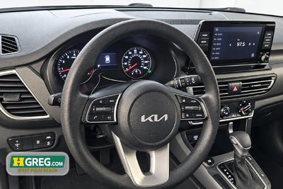 2023 Kia Seltos LX