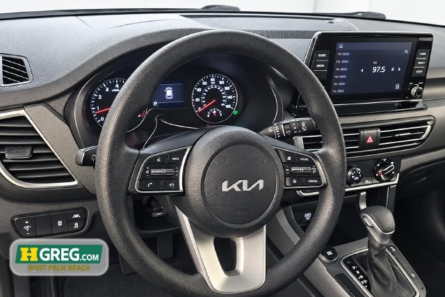 2023 Kia Seltos LX