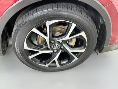 2019 Toyota C-HR XLE