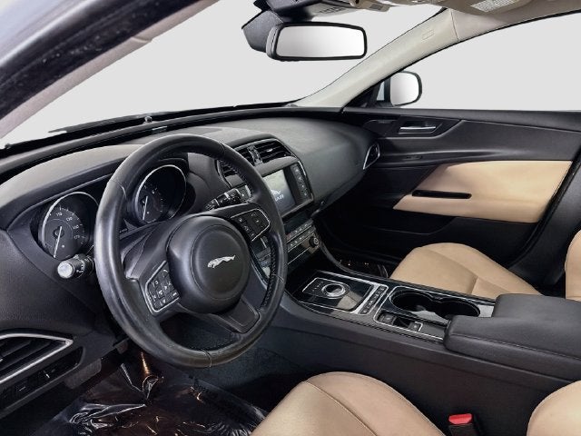 2017 Jaguar XE 25t Premium