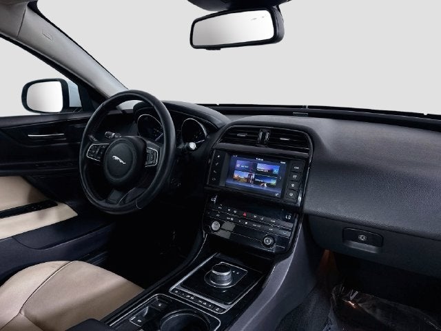 2017 Jaguar XE 25t Premium