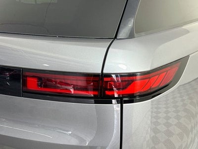 2025 Land Rover Range Rover Sport SE