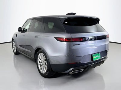 2025 Land Rover Range Rover Sport SE