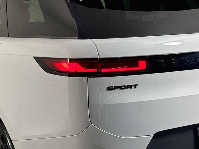 2023 Land Rover Range Rover Sport SE
