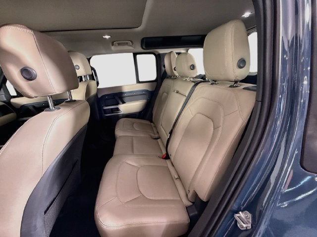 2024 Land Rover Defender 110 S