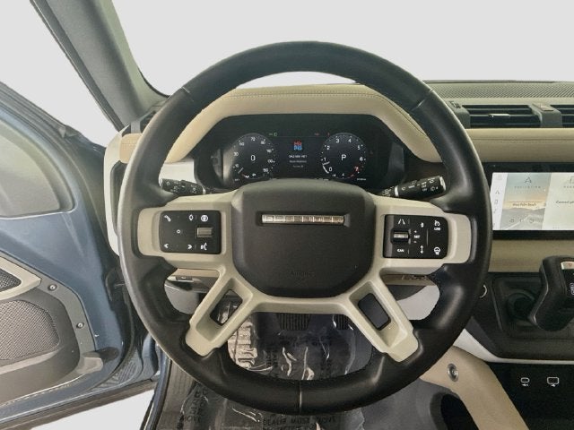 2024 Land Rover Defender 110 S