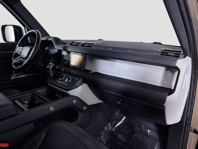 2024 Land Rover Defender 110 S