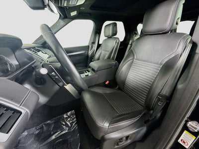 2023 Land Rover Discovery S R-Dynamic