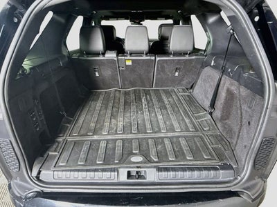 2023 Land Rover Discovery S R-Dynamic