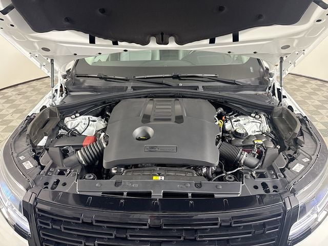 2025 Land Rover Range Rover Velar Dynamic SE