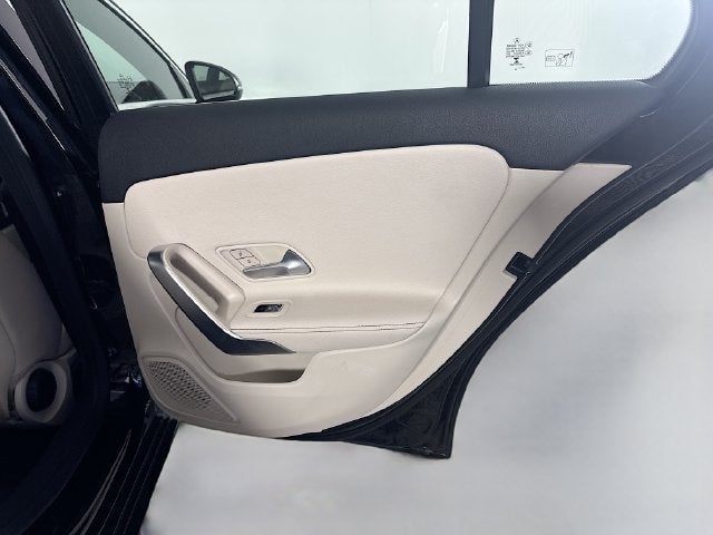 2022 Mercedes-Benz A-Class A 220