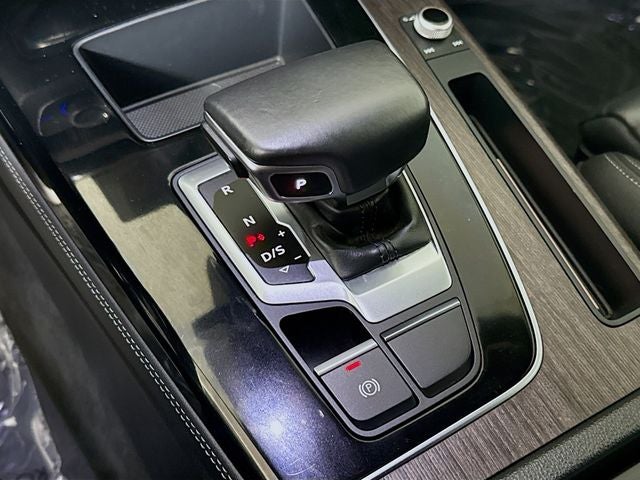 2021 Audi Q5 45 Premium Plus quattro