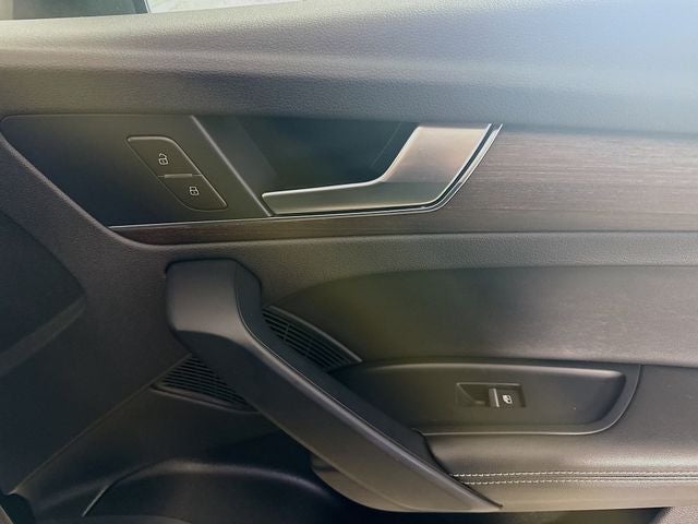 2021 Audi Q5 45 Premium Plus quattro
