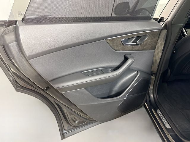 2025 Audi Q8 55 Premium Plus quattro