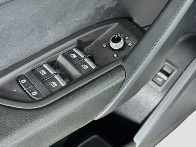 2025 Audi Q5 45 S line Premium quattro