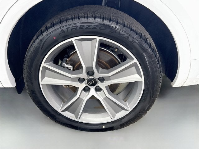 2025 Audi Q5 45 S line Premium quattro