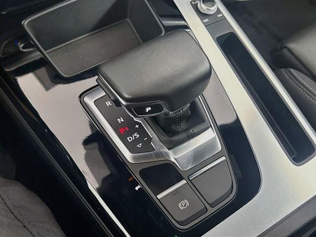 2025 Audi Q5 45 S line Premium quattro